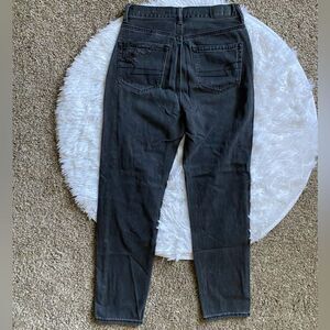 American‎ Eagle Mom Jeans Black Distressed Womens Size 2